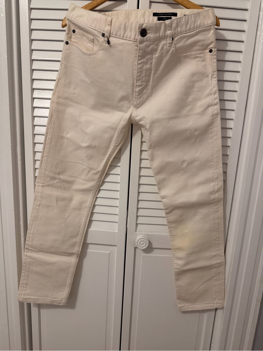 Marc Jacobs Slim White Distressed Jeans – Made in Italy 🇮🇹